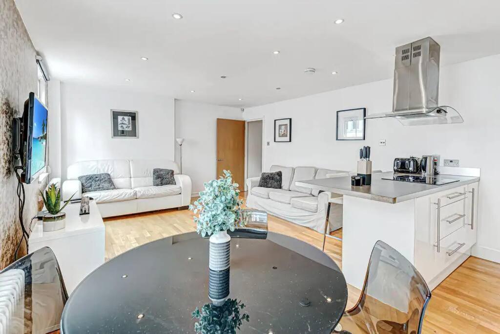 2Br Flat Next To London Eye On Lower Marsh 96A Dış mekan fotoğraf